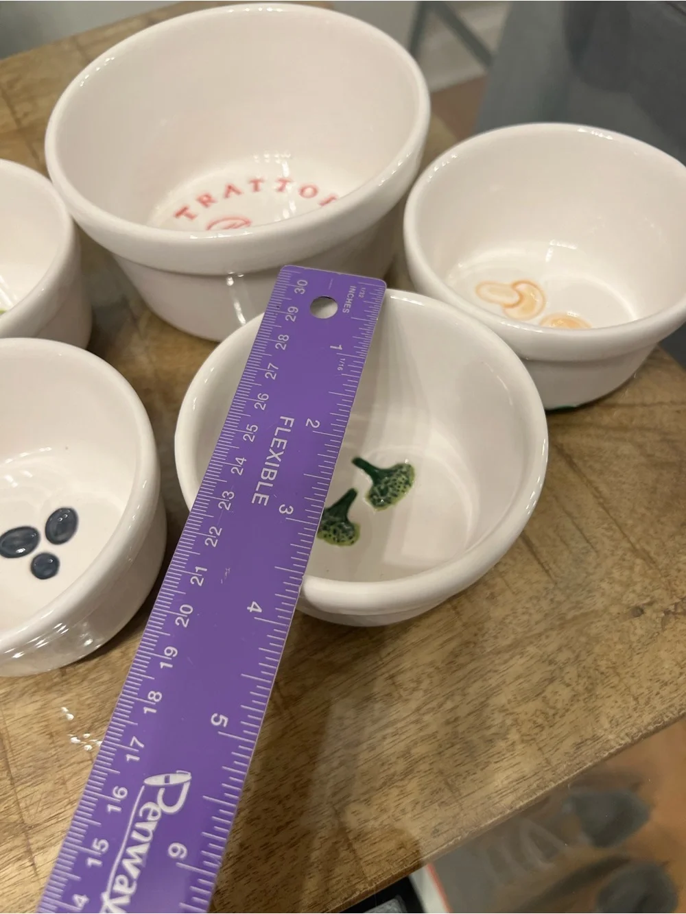 the Pottery Barn Pizza Buono Condiment Set